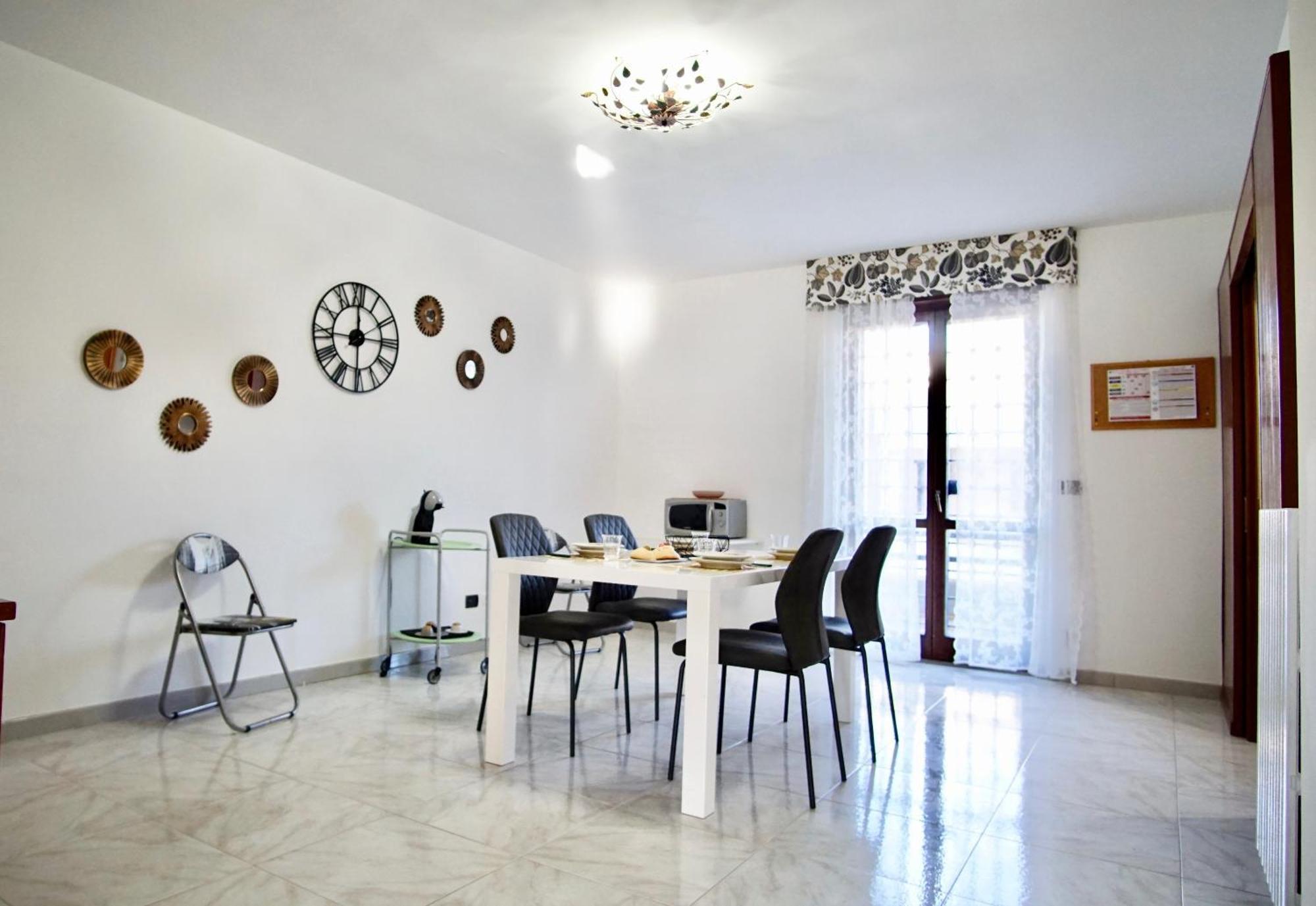 Lecce Holiday Rentals מראה חיצוני תמונה